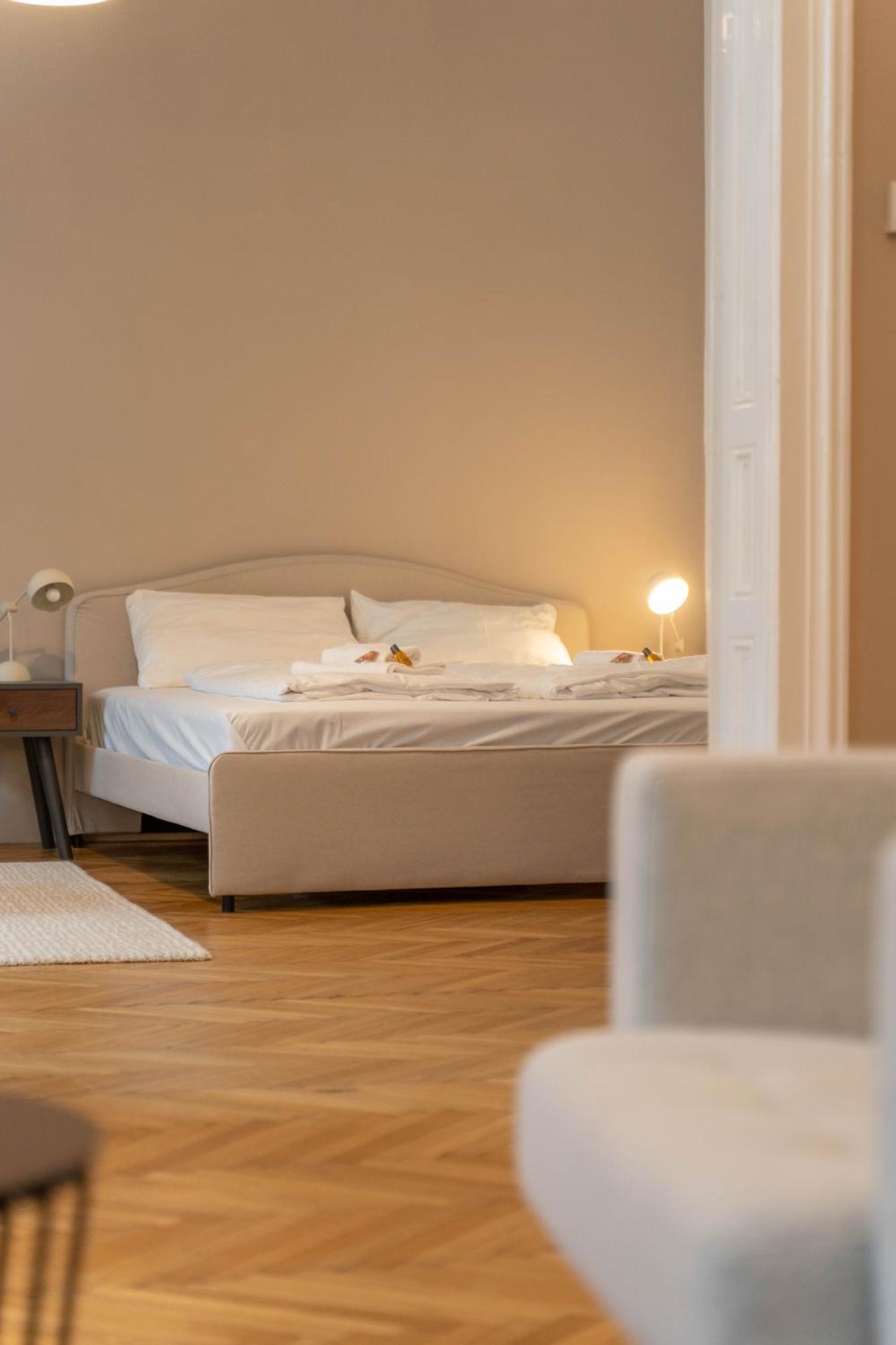 Felizitas I Levestate Apartment *